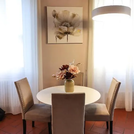 アパート Santo Spirito - Elegante In Pieno Centro フィレンツェ